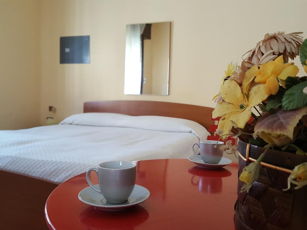 Dante Apartment マツァーラ・デル・ヴァッロ エクステリア 写真