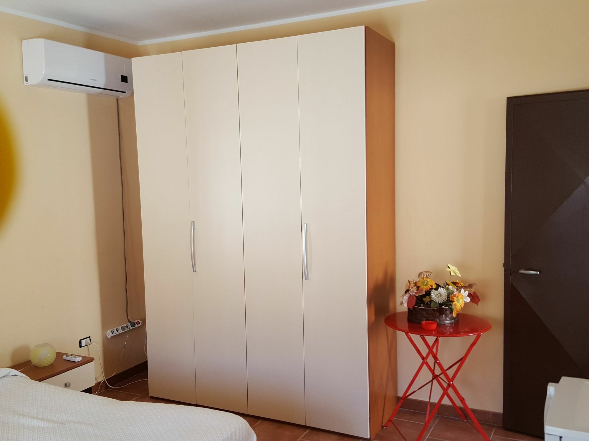 Dante Apartment マツァーラ・デル・ヴァッロ エクステリア 写真